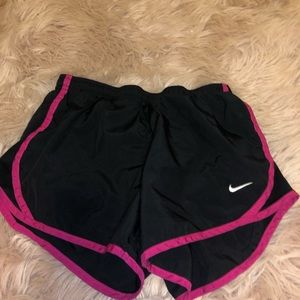 black and pink nike shorts